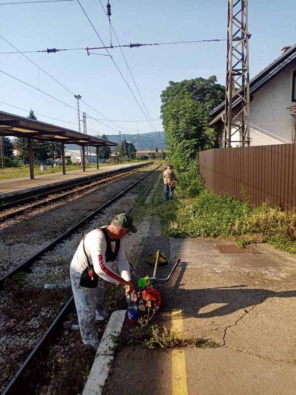 alt ? System.Linq.Enumerable+WhereSelectListIterator`2[zrs_rs.Model.Models.ObjavaSlika,System.String] : Aktivnosti na uređenju staničnih prostora u Doboju i Banjaluci